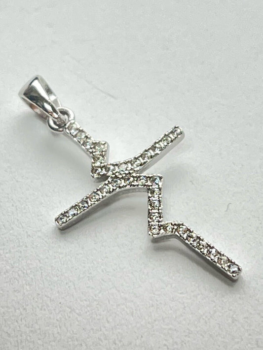 925 Sterling Silver Cross Pendant With Cubic Zirconia